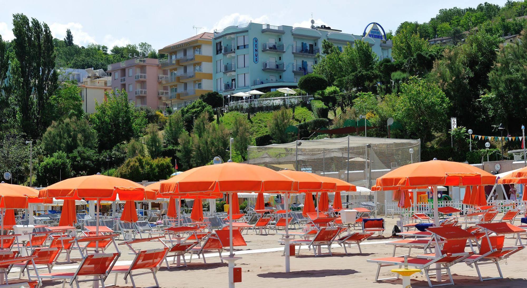 Hotel Venus Gabicce Mare Exterior photo